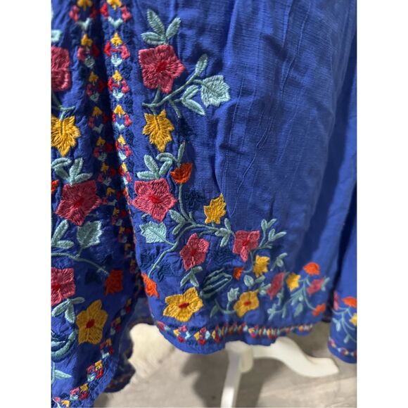 Sundance Life if Light Floral bird Embroidered dress - Picture 12 of 14